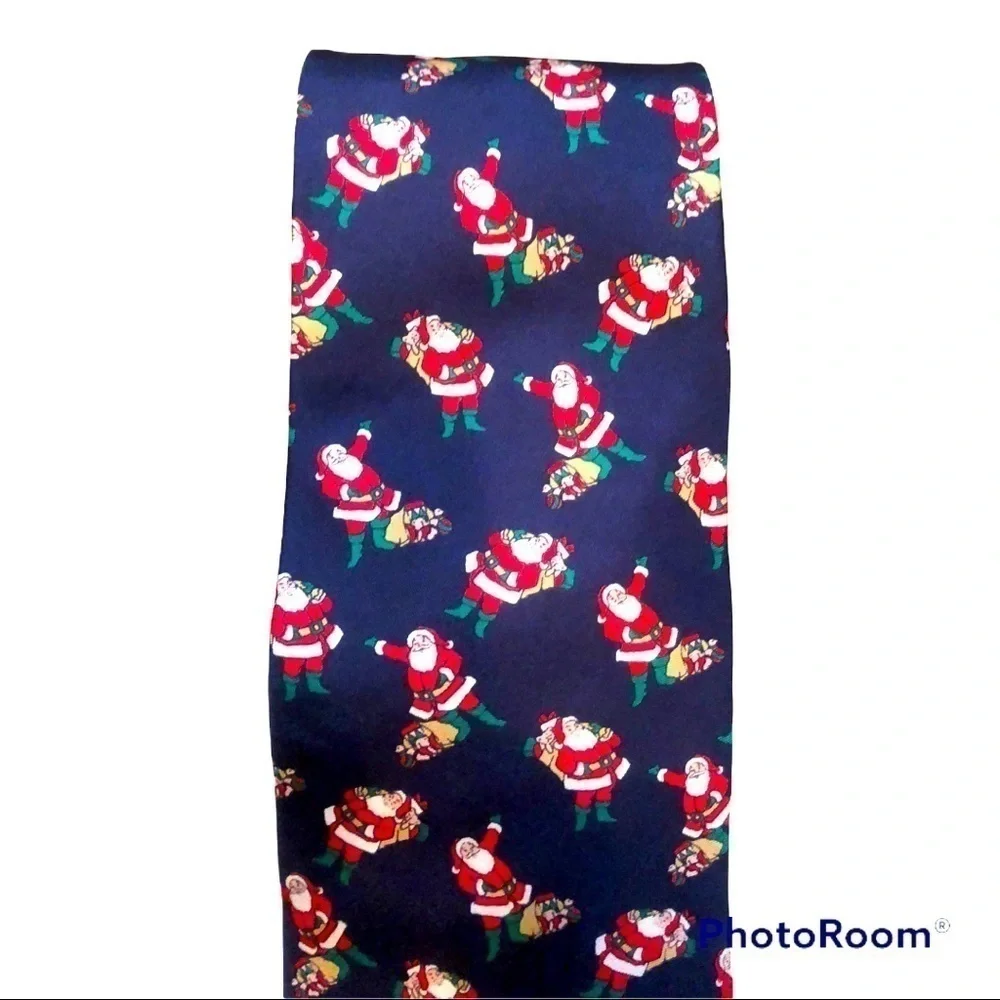 Alynn Neckwear Christmas Holiday 100% Silk Tie. Made in USA